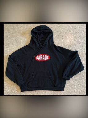 Parade Hoodie Mens Medium Black Embroidered Logo Red Patch Streetwear Pullover